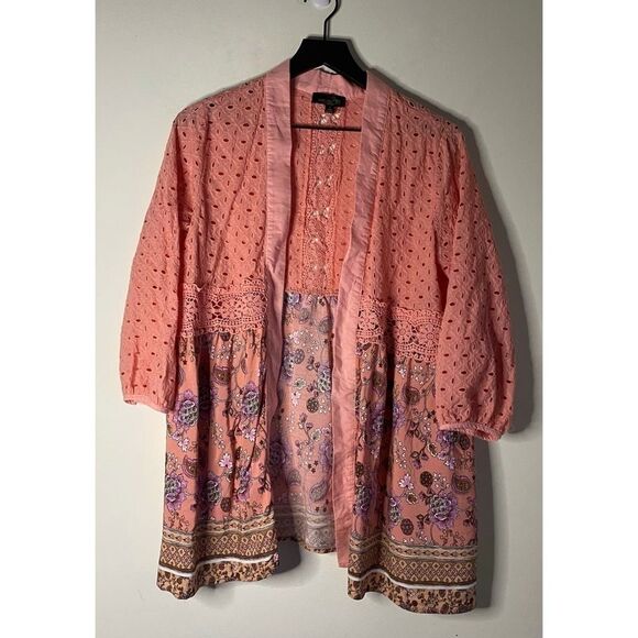 Suzanne Betro Open Front Pink Eyelet Floral Kimono - Picture 1 of 8